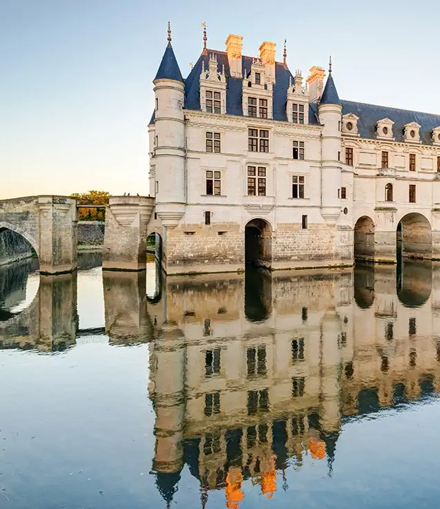 How can an immigration specialist help with Obtaining Residency in France?